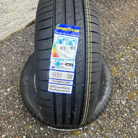 215/60-16 Goodyear Efficientgrip sommerdekk