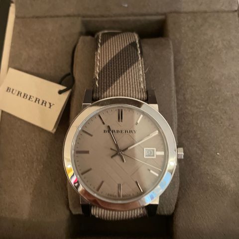 Burberry klokke