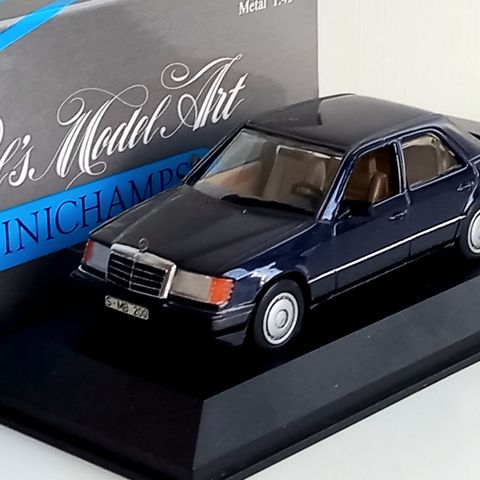 1:43 Minichamps Mercedes-Benz W124