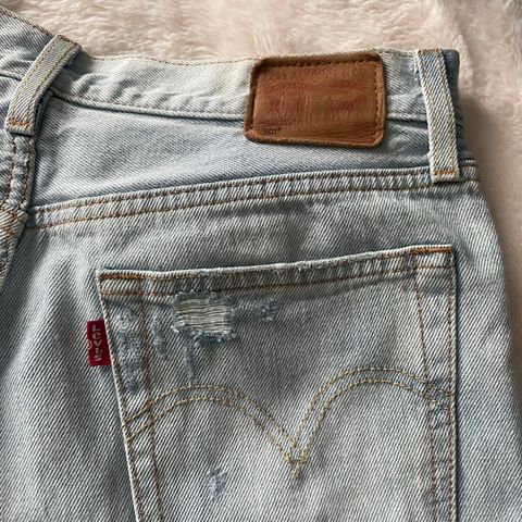 Levis Ola shorts  Str S - M