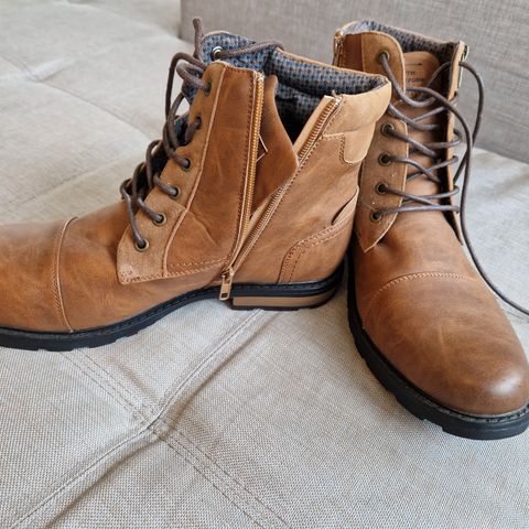 Cognac brun farget boots støvlett - 46