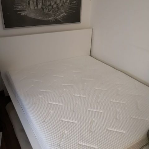 IKEA seng 160x200