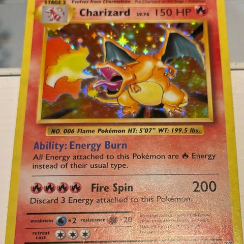 Charizard pokemonkort