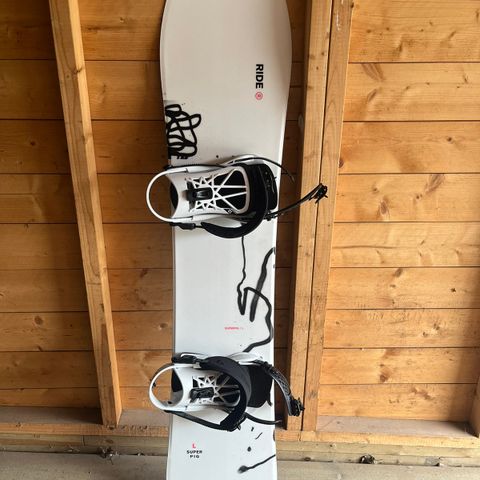 Ride superpig 154 23/24 snowboard