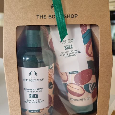 The body shop gavesett, dusj og krem