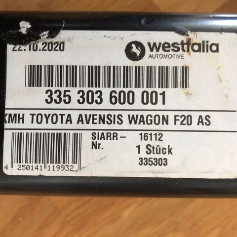 Helt nytt tilhenger feste til Toyota Avensis stasjonsvogn 2008 mdl