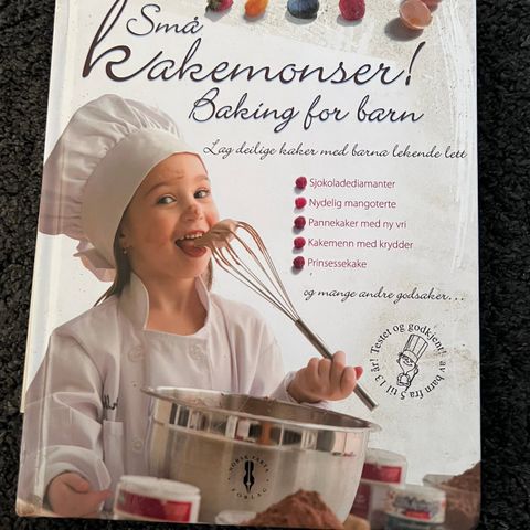 Små kakemonser! Baking for barn