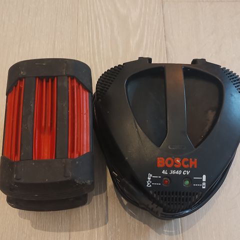 BOSCH ladar med 2 batteri