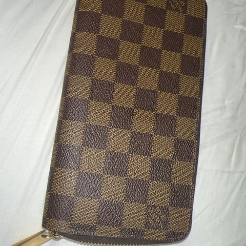 Louis Vuitton Lommebok