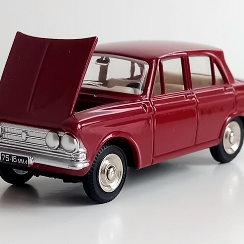 1:43 Dinky Toys / Atlas Moskvitch 408