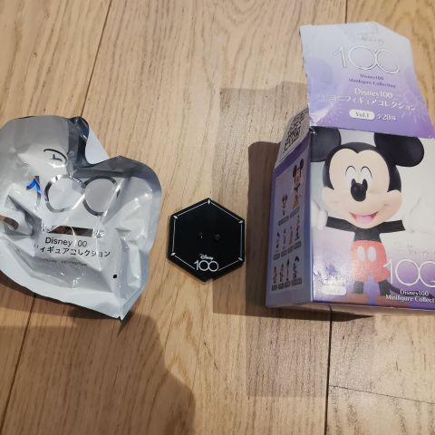 Disney 100 minifigur fra Japan