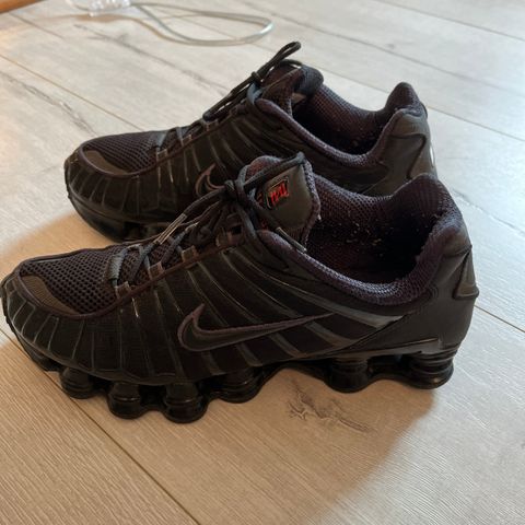 Nike shox TL