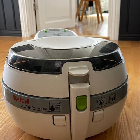 Tefal Actifry Family Airfryer (må bort innen 17 sept)