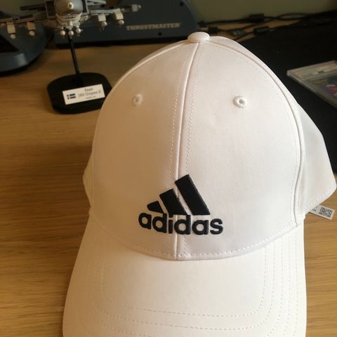 Helt ny ubrukt Adidas caps