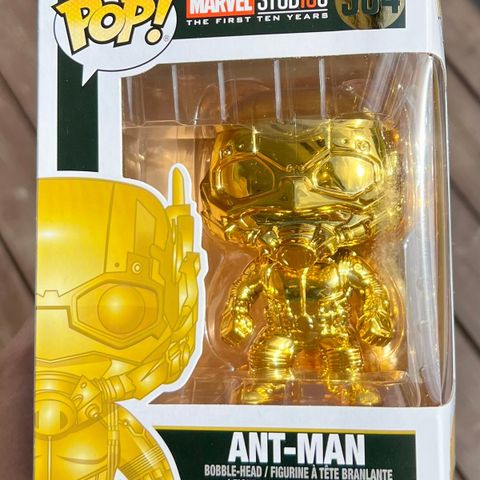 Funko Pop! Ant-Man (Gold Chrome) | Marvel Studios (First 10 Years) (384)