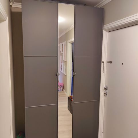 Ikea pax dør 2 stk grå 229cm