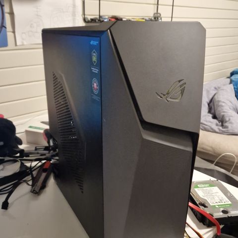 Stasjonær/ lett gaming pc