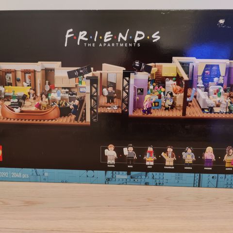 LEGO 10292 Friends the apartments