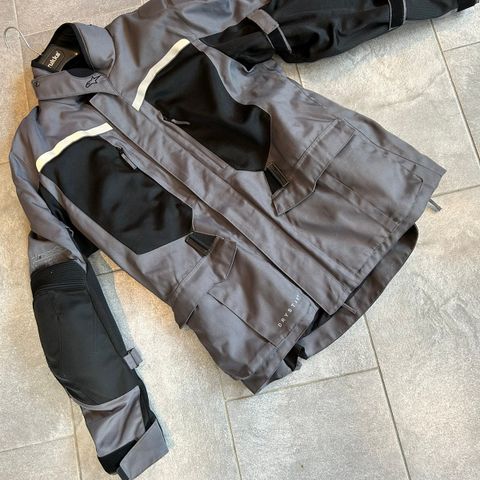 Alpinestars 2XL, ubrukt.