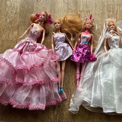 Samling Barbie selges