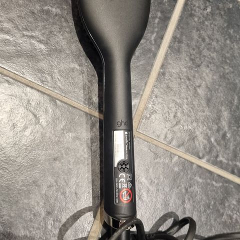 Ghd glide professional hot brush