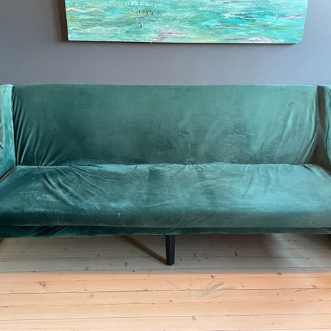 Sofa til spisestue. Stoffet bør fikses/redesign