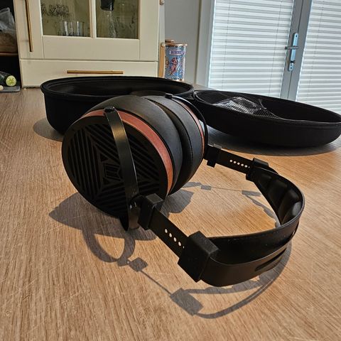 Nesten ubrukt Monolith Monoprice M1060