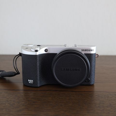 Samsung NX500 kamera