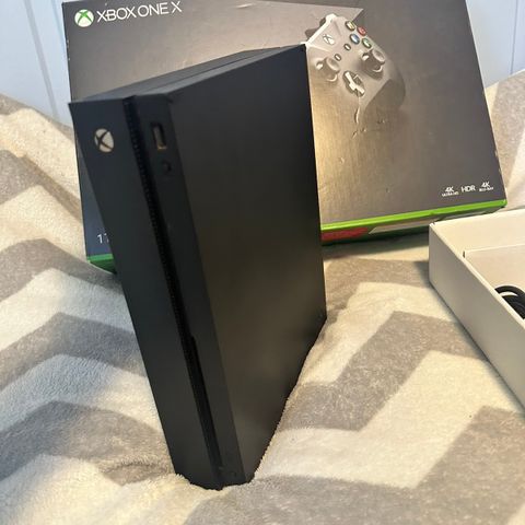 Xbox One X