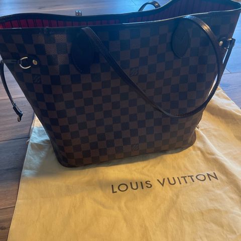 Louis Vuitton MM