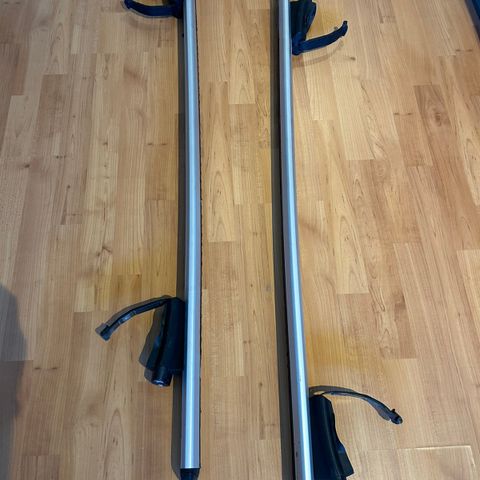 Thule Wingbar til Ford Transit Courier (2019)