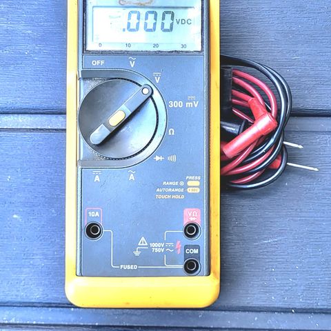 Fluke 73 multimeter