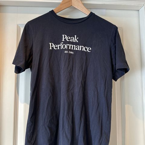 Peak performance t-skjorte