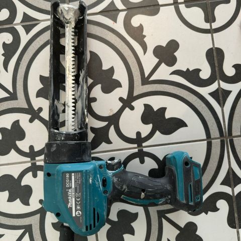 Makita fugesprøyte DCG180