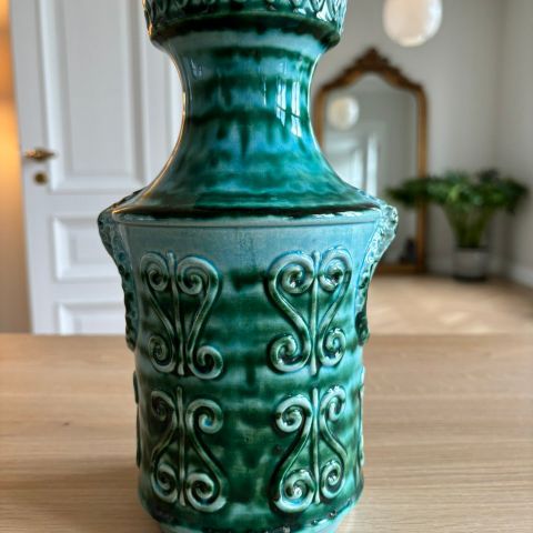 Keramikk/ vase