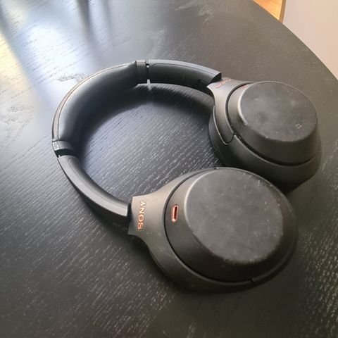 Sony WH-1000XM4