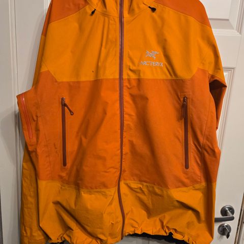 Arcteryx Beta SL Hybrid