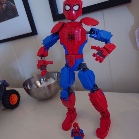 Spiderman figur legeo