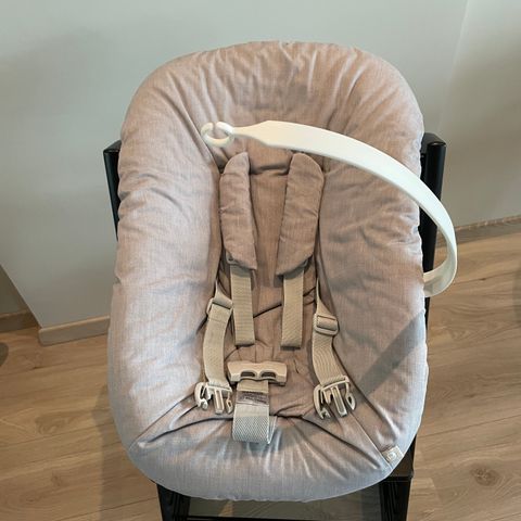 Newborn Set til Stokke tripptrappstol