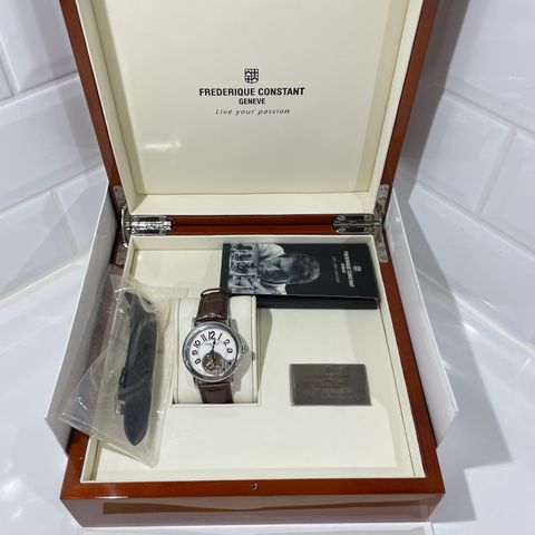 Frederique Constant Heart Beat Limited Edition FC-910 AS3H6