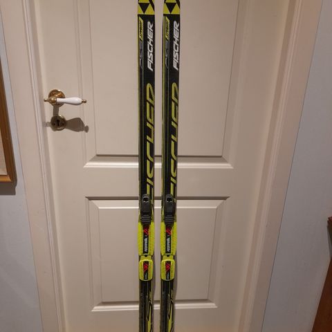 Fischer RCS Sprint ski 140 cm.m/Rottefella Kids NNN bindinger