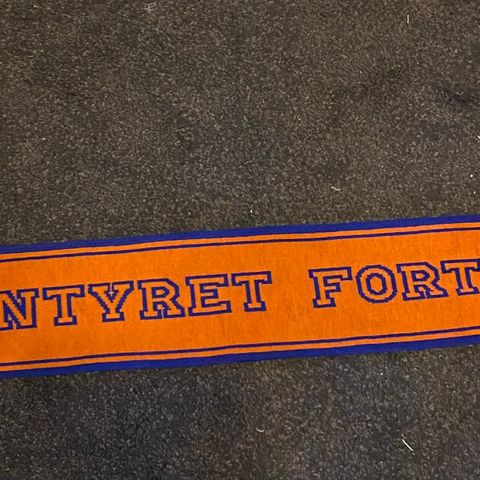 Fotballskjerf - Aalesund FK