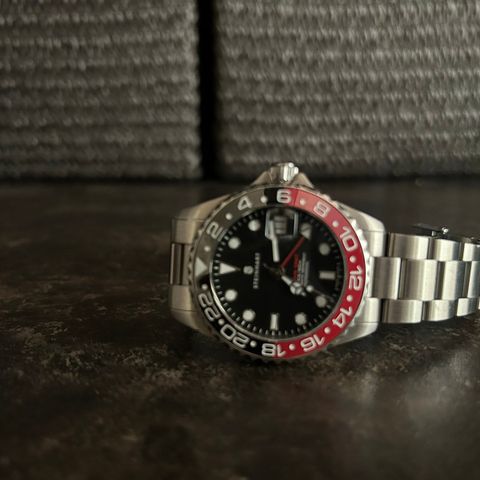 Steinhart Ocean 39 GMT Black-Red