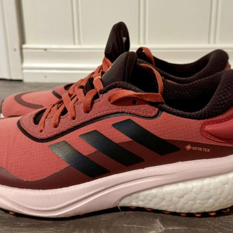 Adidas Supernova