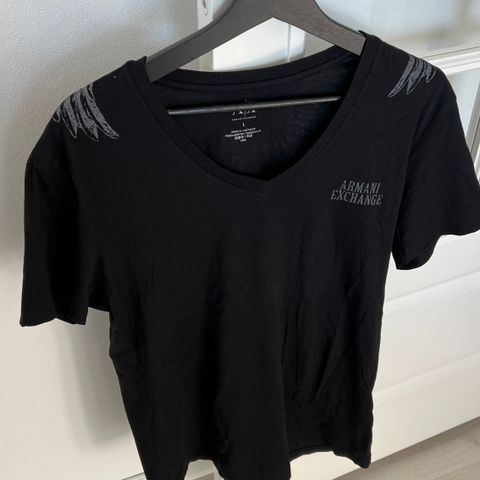 Armani t shirt