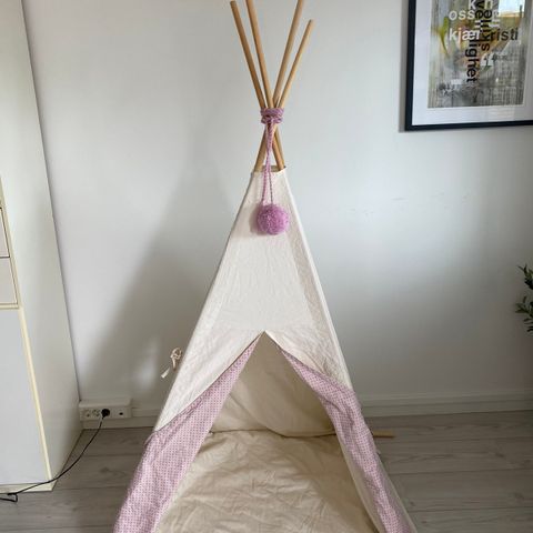 Tipi-telt fra NunuNu