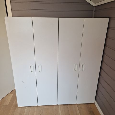 Stuva Ikea barne garderobe/skap