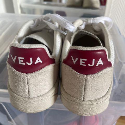 Veja sneakers