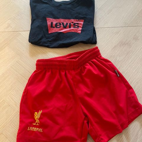 Liverpool shorts pluss en tshirt