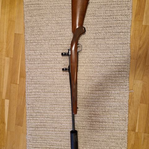 Rifle cal. .223 med demper